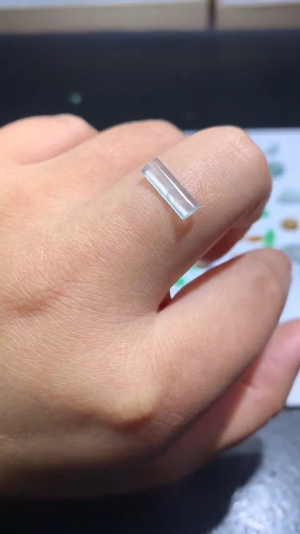 未镶嵌定制翡翠毛货