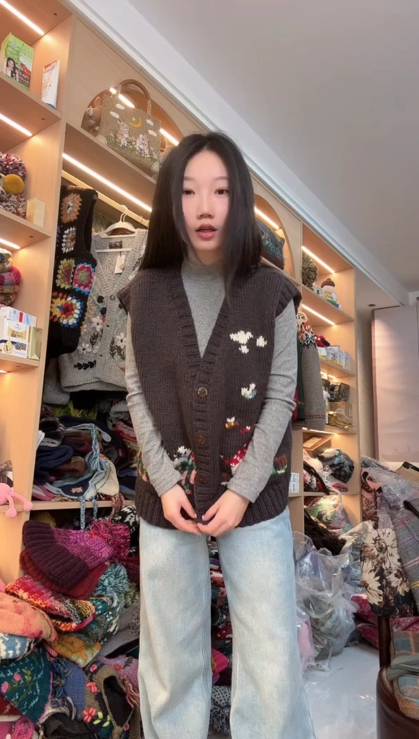 羊毛…***…咖色马甲