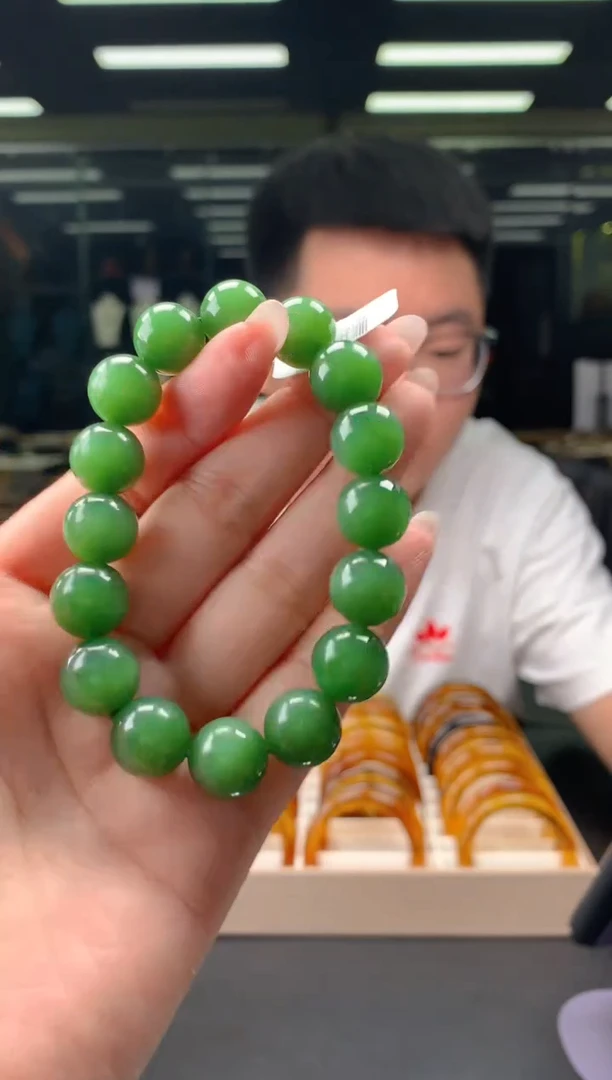 定制和田玉天然和田玉（拍一发一)