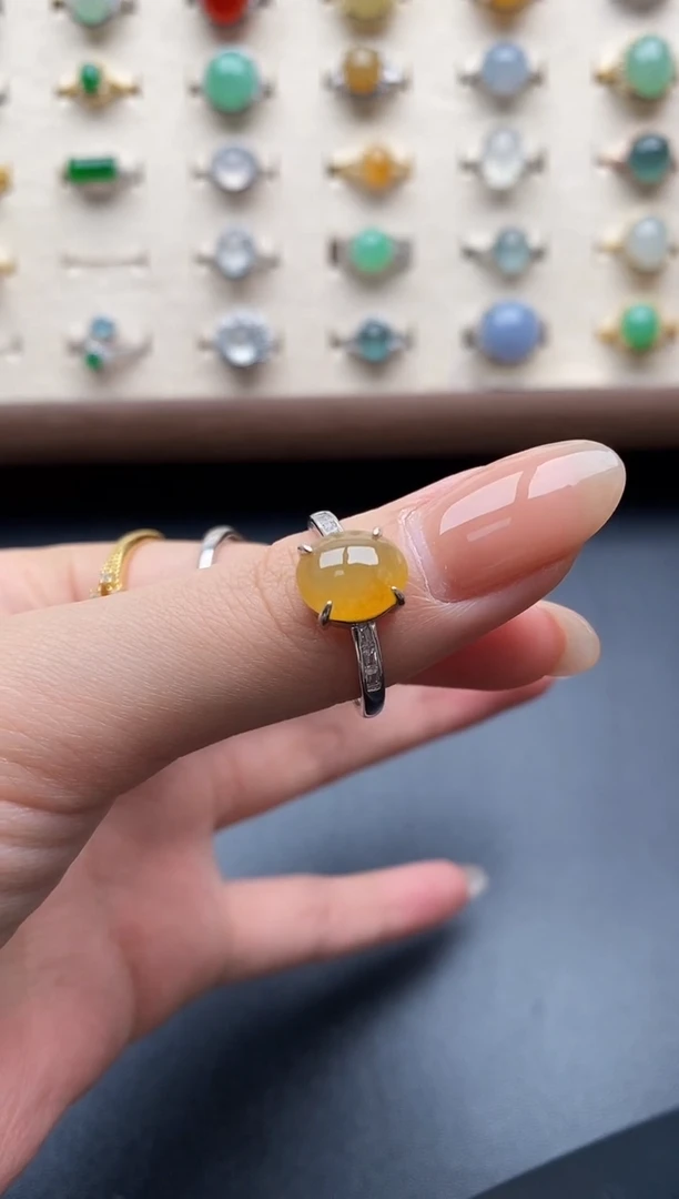 银S925镶嵌戒指翡翠一物一证一礼盒