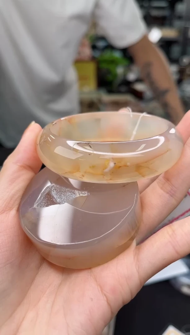 【闪购商品】石英质玉手镯未镶嵌58圈口（赠品镯心）3153407