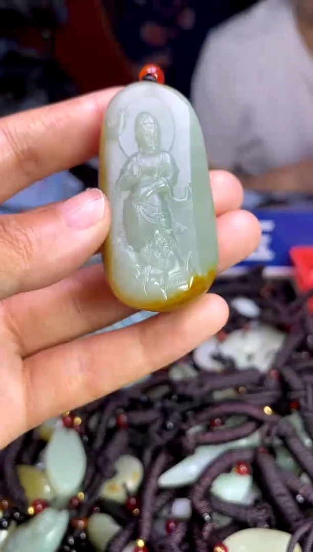 未镶嵌和田玉挂件1
