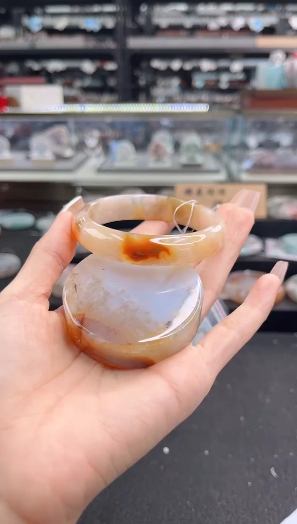 石英质玉手镯未镶嵌753256889