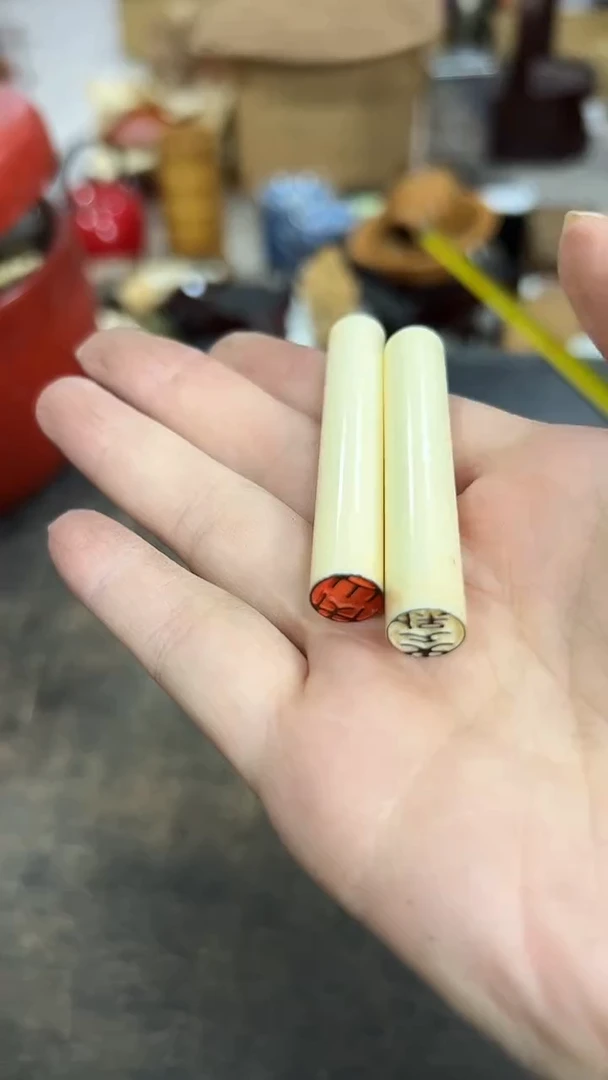 小甜甜开播了什么都有