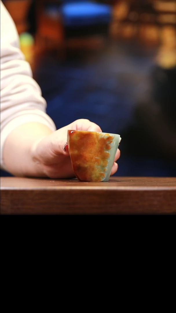 【闪购商品】定制翡翠未镶嵌翡翠随形主人杯
