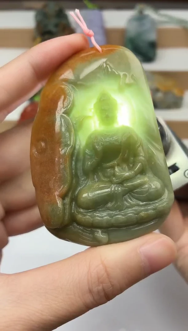 颈饰未镶嵌翡翠牌子