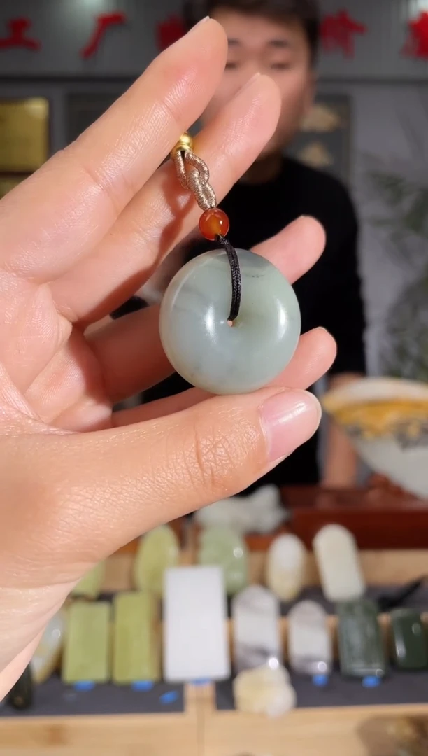 【闪购商品】和田玉颈饰未镶嵌拍一发一 多样性发货