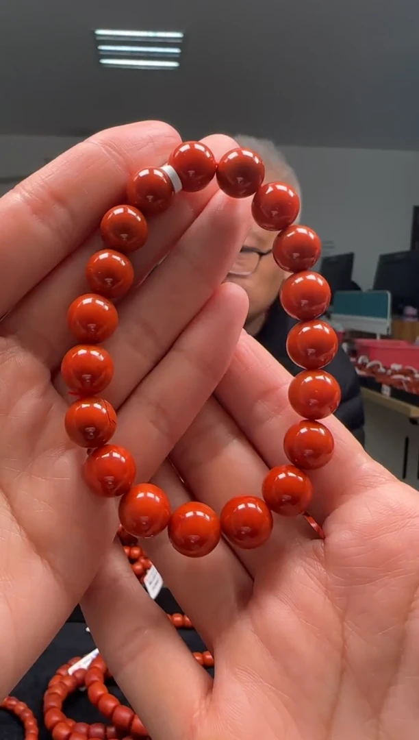 【闪购商品】南红玛瑙11mm瓦西手串圆珠未镶嵌多样性发一件