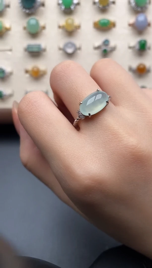 银S925镶嵌戒指翡翠一物一证一礼盒