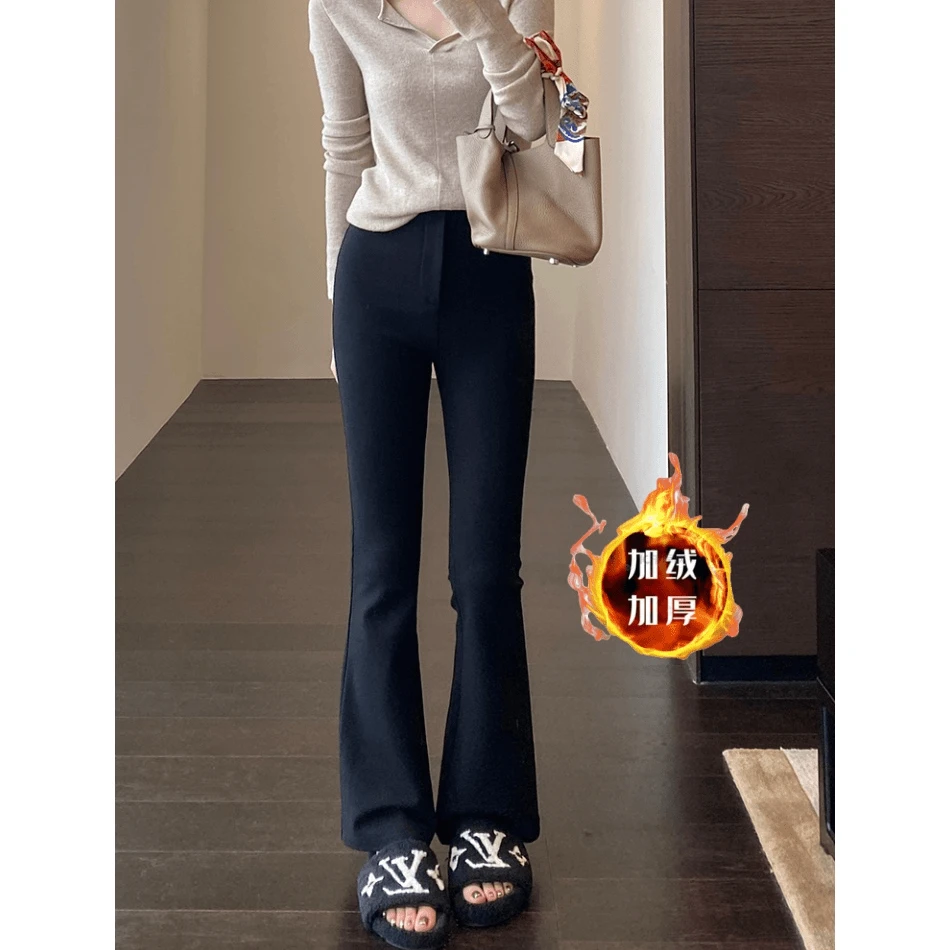 大码冬季款黑色加绒高腰显瘦微喇牛仔裤女梨形身材弹力修身喇叭裤