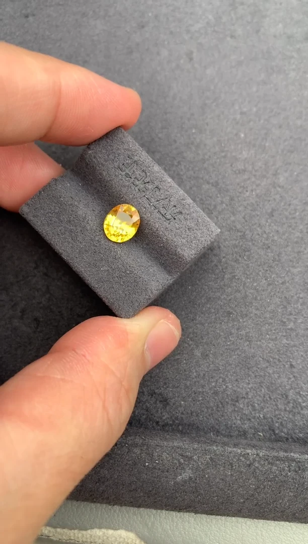 裸石彩色蓝宝石1.5ct黄蓝宝 定制  BF