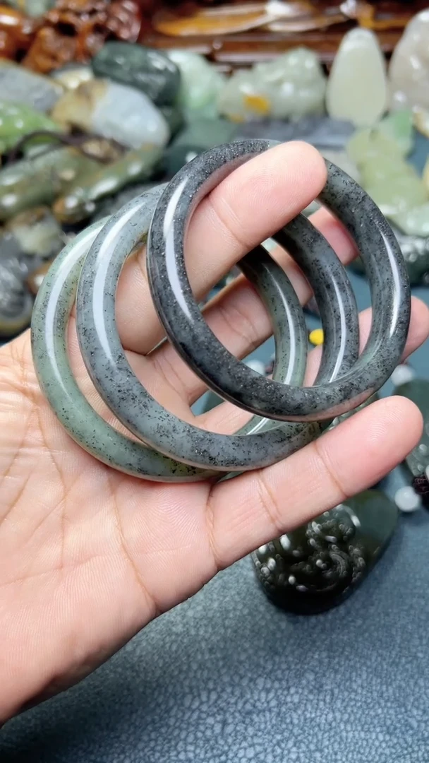 未镶嵌和田玉把件3