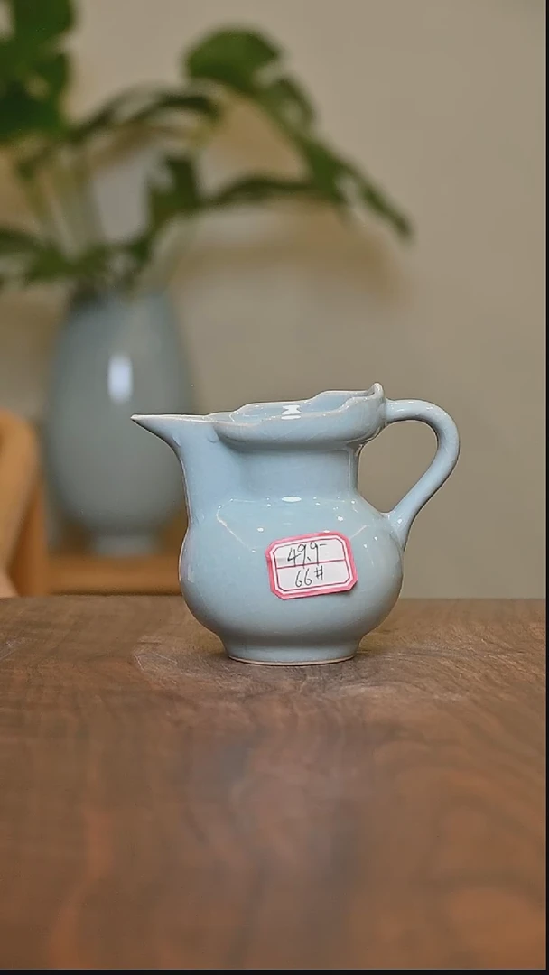 牧**琴66# 天青釉 僧帽公道 微瑕