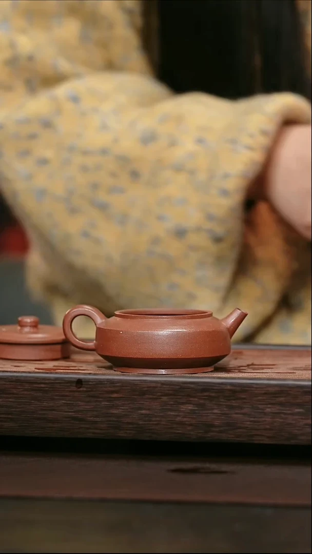 茶壶紫砂原矿紫砂壶   周盘