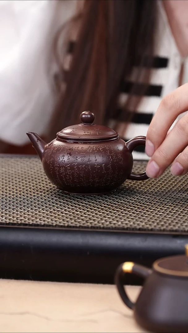茶壶紫砂紫袍玉砂精工微雕刻绘水平120cc