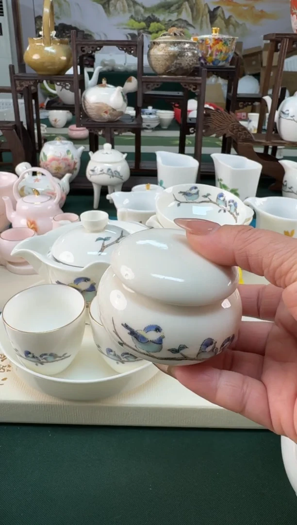 【闪购商品】瓷器 ······.......