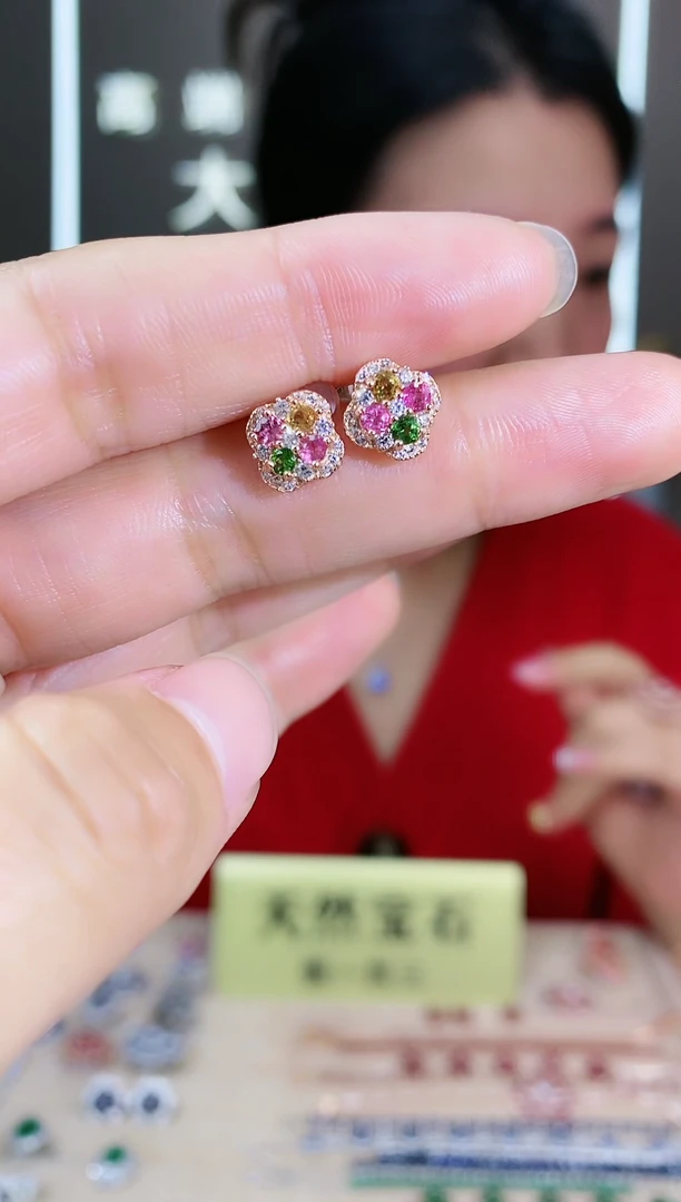 【闪购商品】碧玺耳饰银S925镶嵌耳饰