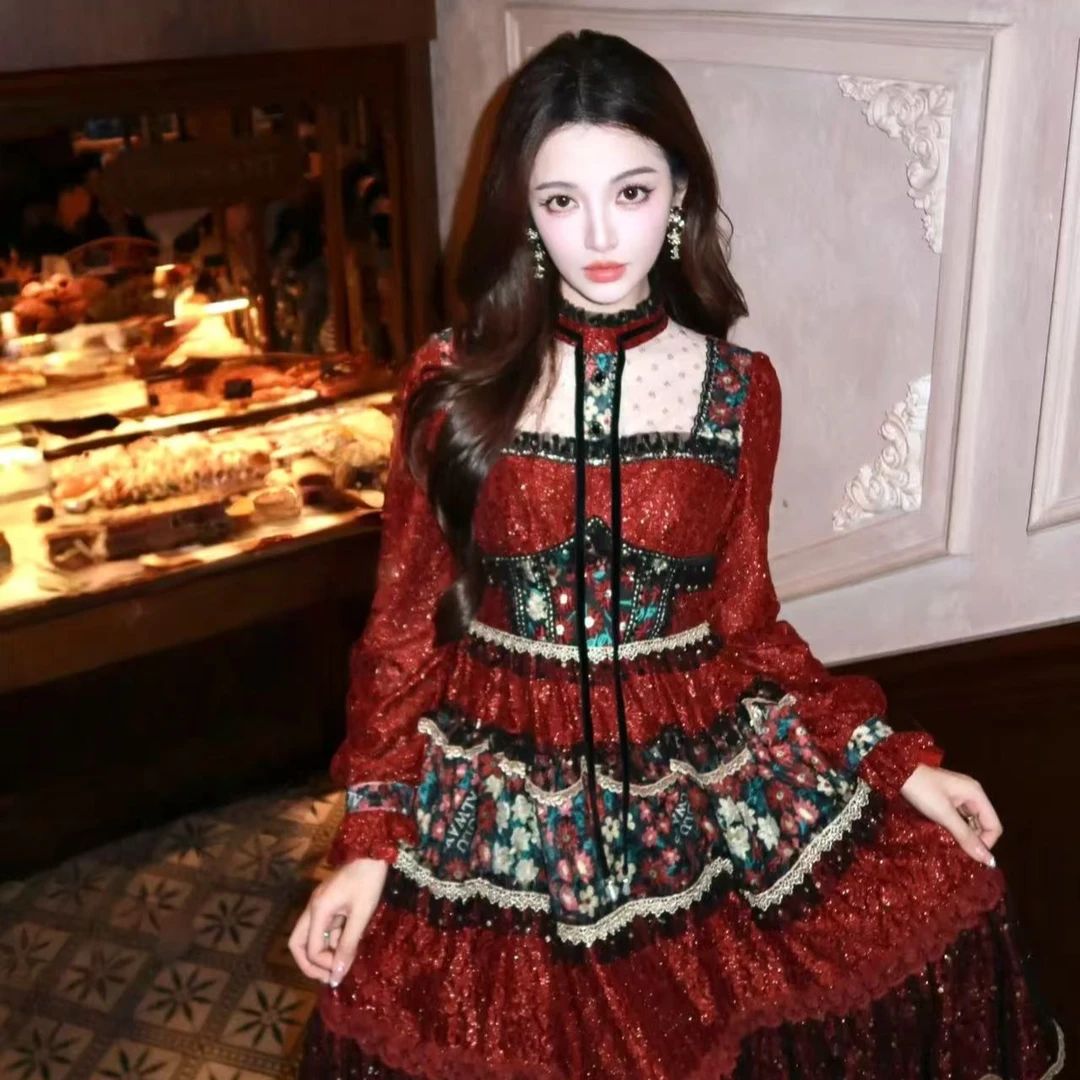 红色法式印花宫廷风重工连衣裙2024春秋新款高腰时尚气质裙子