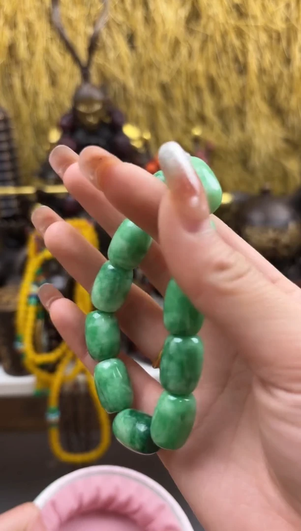 【闪购商品】翡翠颈饰未镶嵌晨晨专属链接469