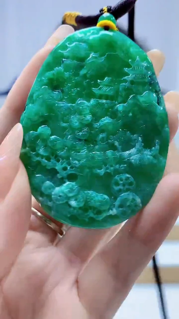 未镶嵌定制翡翠不**y4688DD-毛货挂件