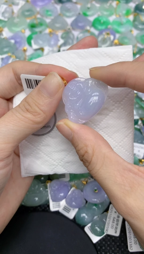 颈饰18K金镶嵌翡翠11111111