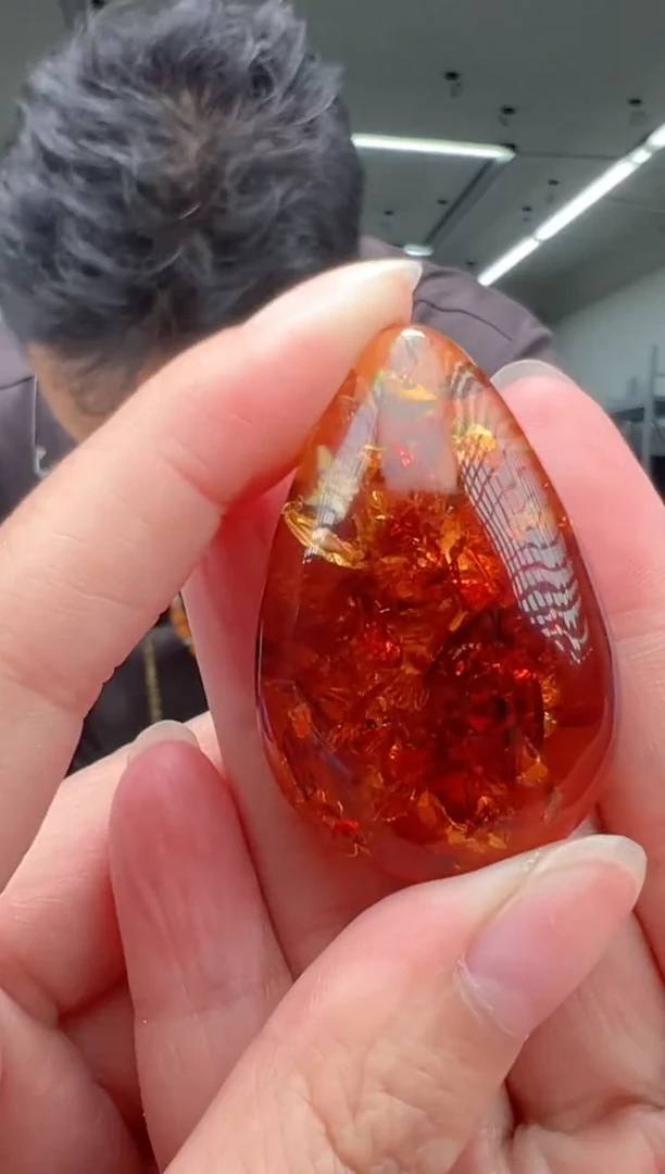 琥珀颈饰未镶嵌吊坠