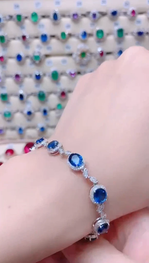 蓝宝石18K金手链18K金镶嵌1