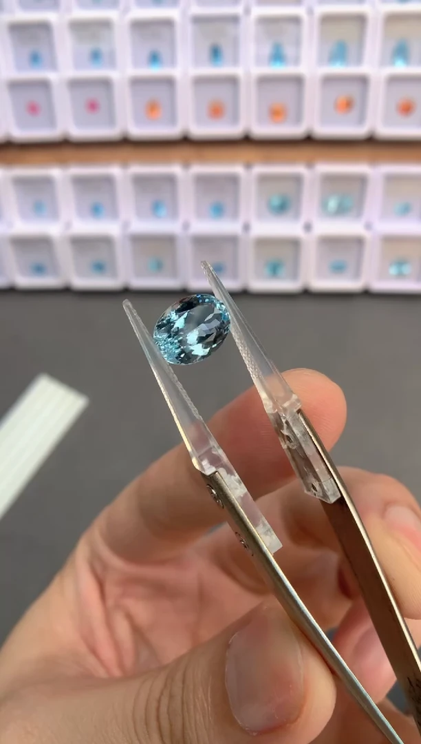 未镶嵌裸石定制海蓝宝石3.66ct 圣玛01009