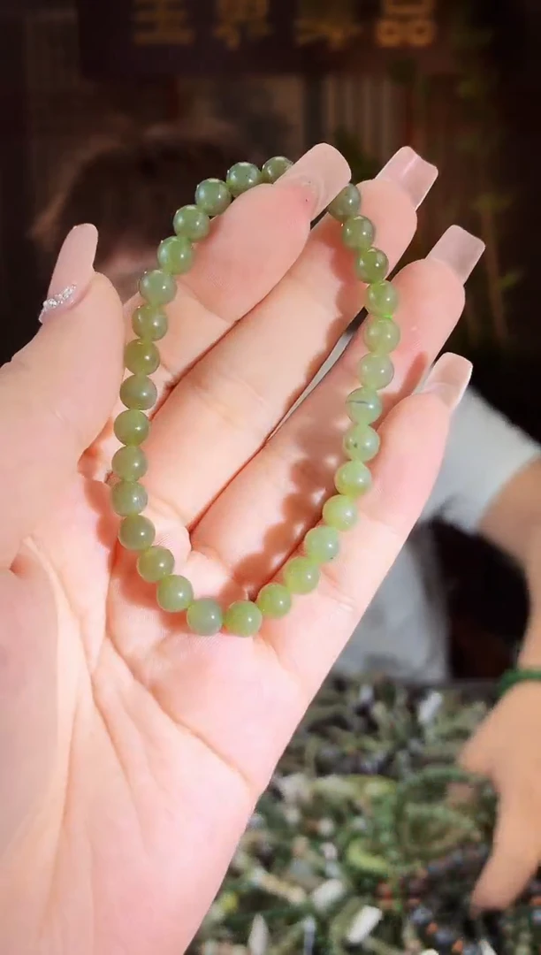 和田玉未镶嵌颈饰拍一发一