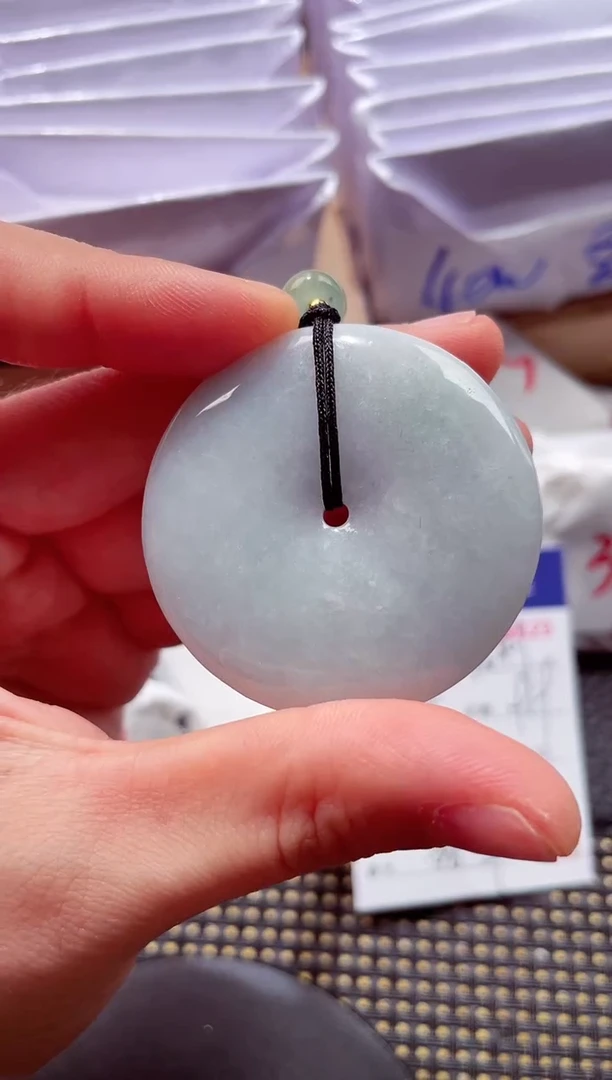 颈饰未镶嵌翡翠20251231