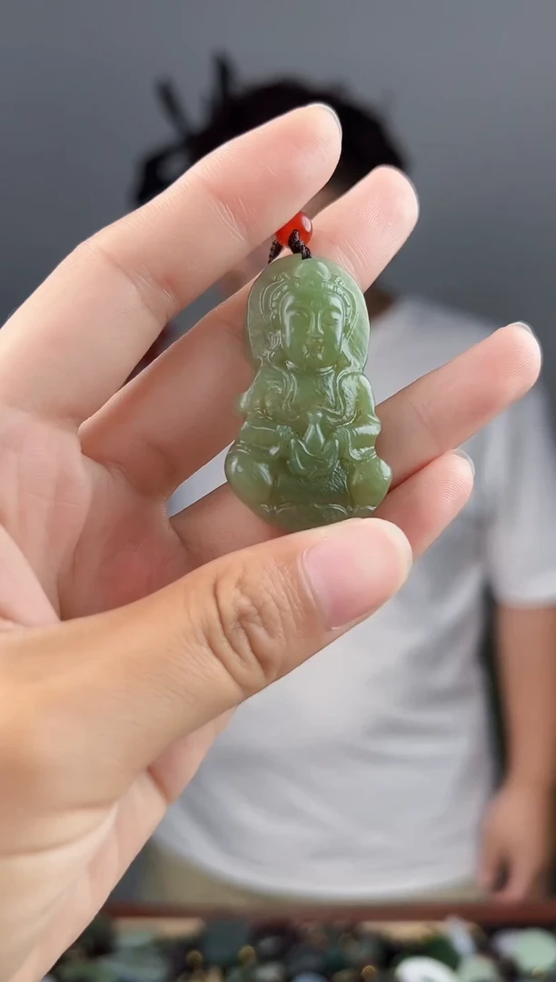 颈饰未镶嵌和田玉拍一发一，多样性发货