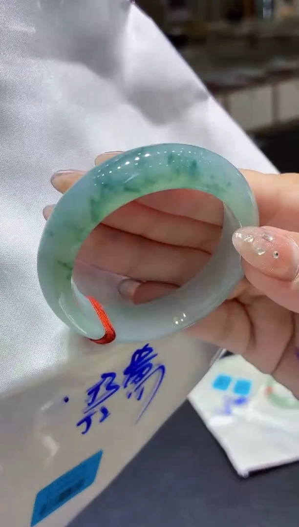 未镶嵌手镯翡翠翡翠手镯5251