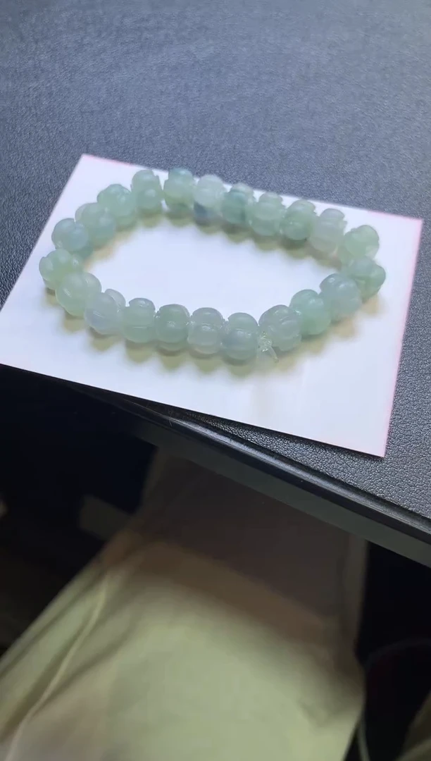 未镶嵌定制翡翠毛货