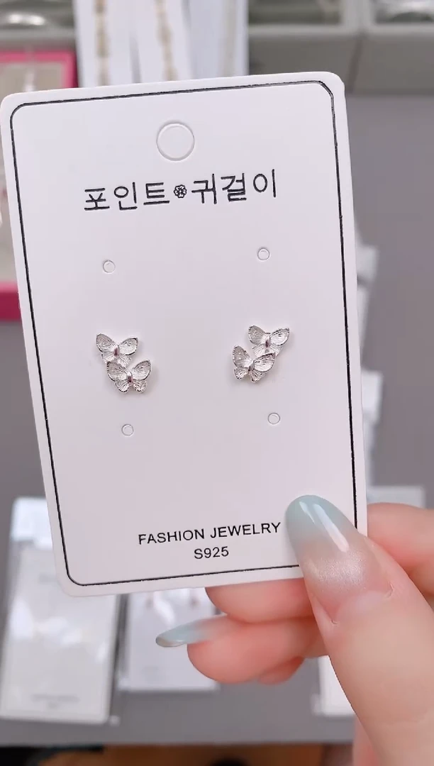 足银无双蝴蝶双头螺纹耳钉