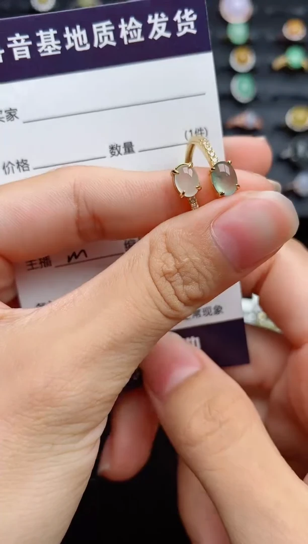 银S925镶嵌戒指翡翠...