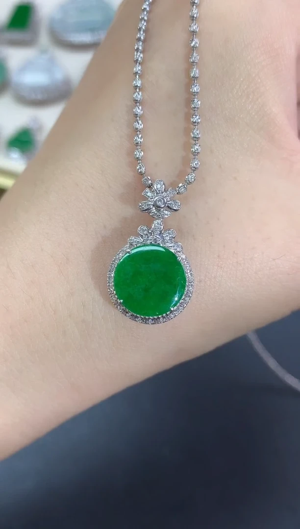 吊坠(不含链)18K金镶嵌翡翠吊坠(不含链)|2980