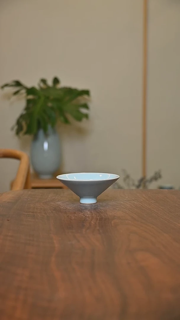 斗笠杯 天青 微瑕 朱晓辉款