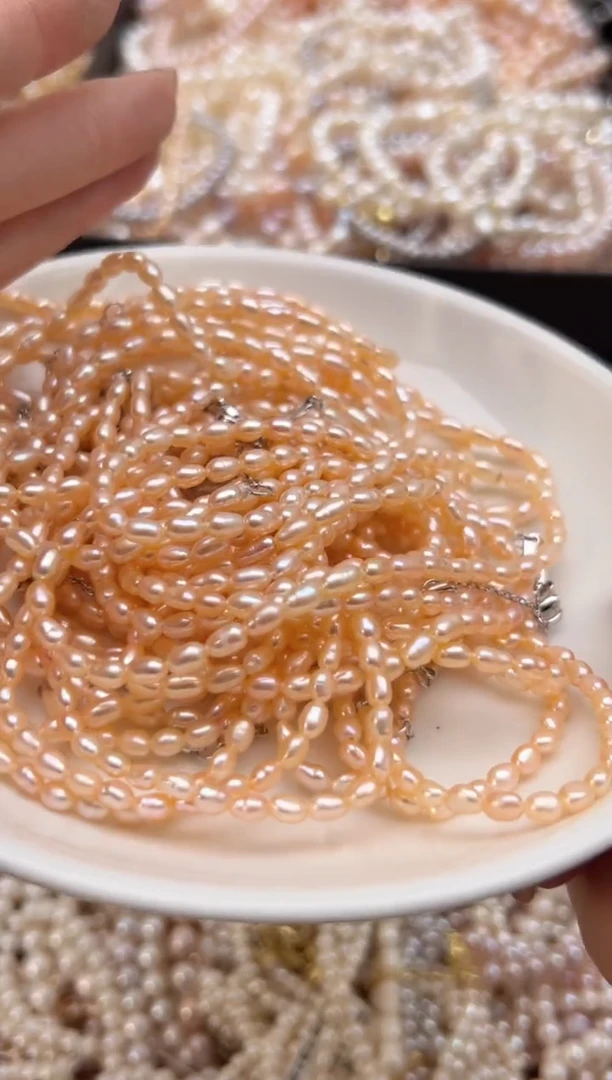 未镶嵌淡水珍珠福利强光*珍珠项链（无核3mm）中国红
