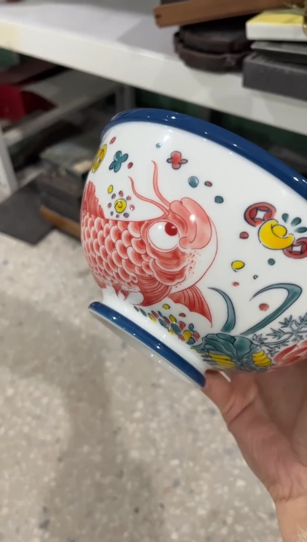 陶瓷昨明景德镇陶瓷：蓝边面碗