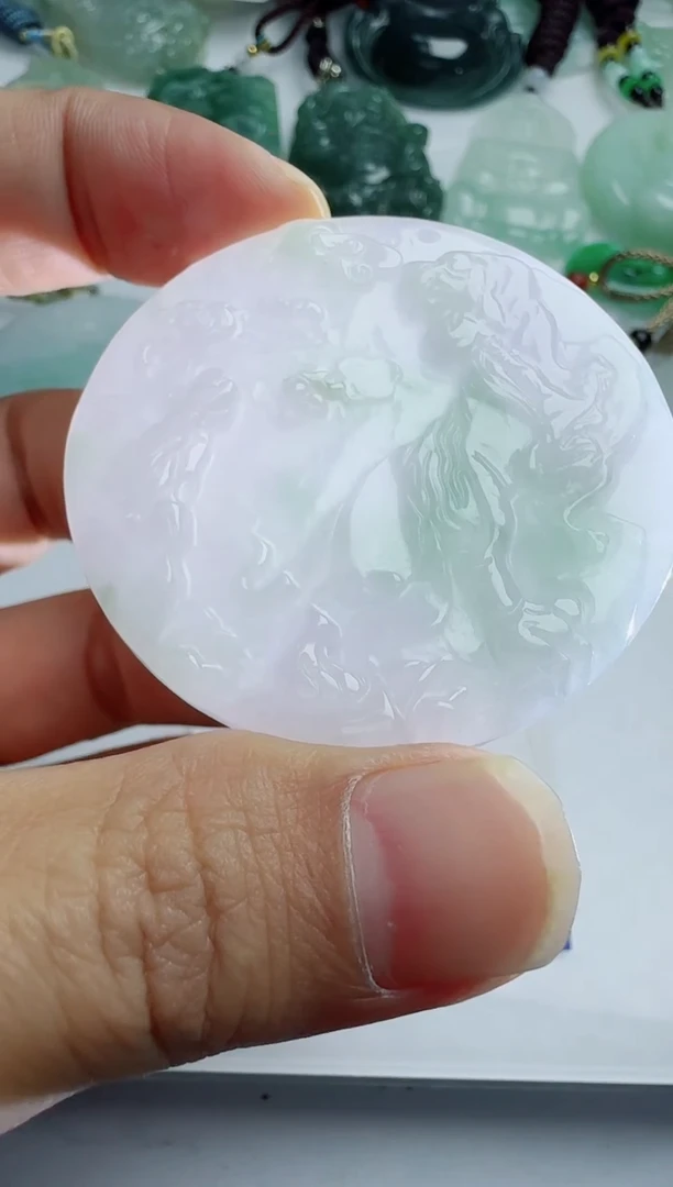 【闪购商品】翡翠吊坠(不含链)未镶嵌多样性随机发其一