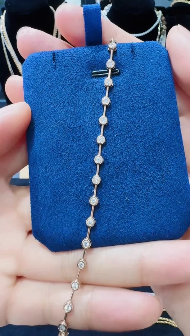手链18K金镶嵌钻石手链 16cm
