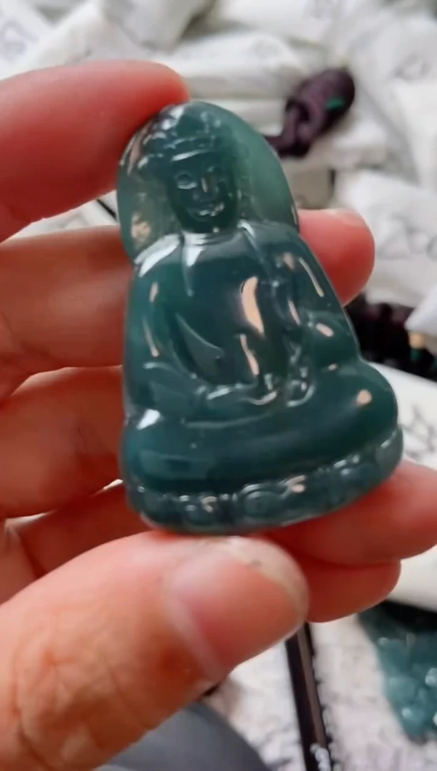 颈饰未镶嵌翡翠88888