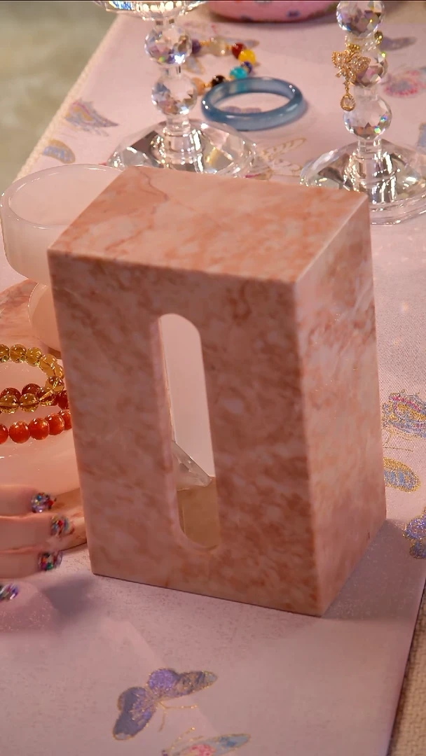 奢石 纸巾盒 如图