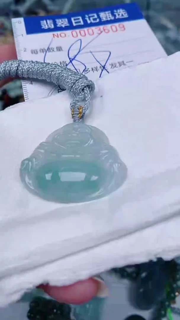 翡翠未镶嵌颈饰00003609