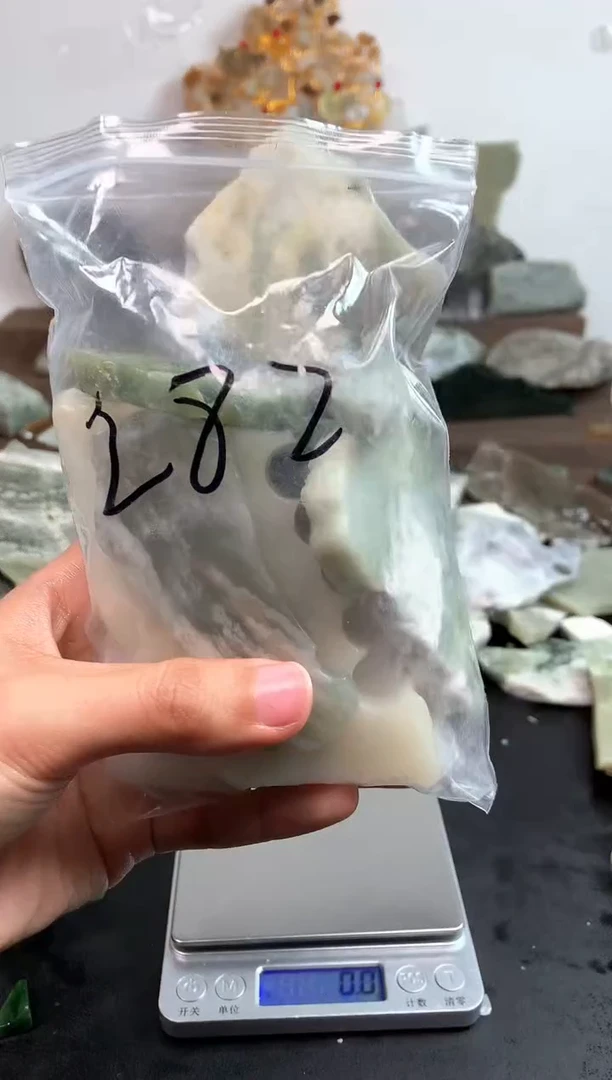 未镶嵌和田玉摆件282