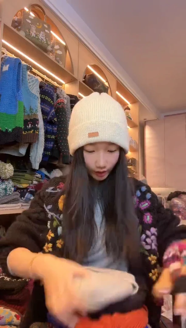 羊毛纯色白色冷帽