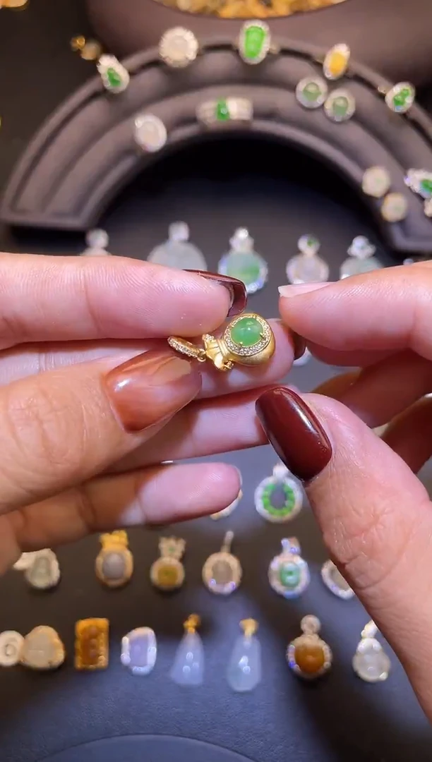 吊坠(不含链)银S925镶嵌翡翠1