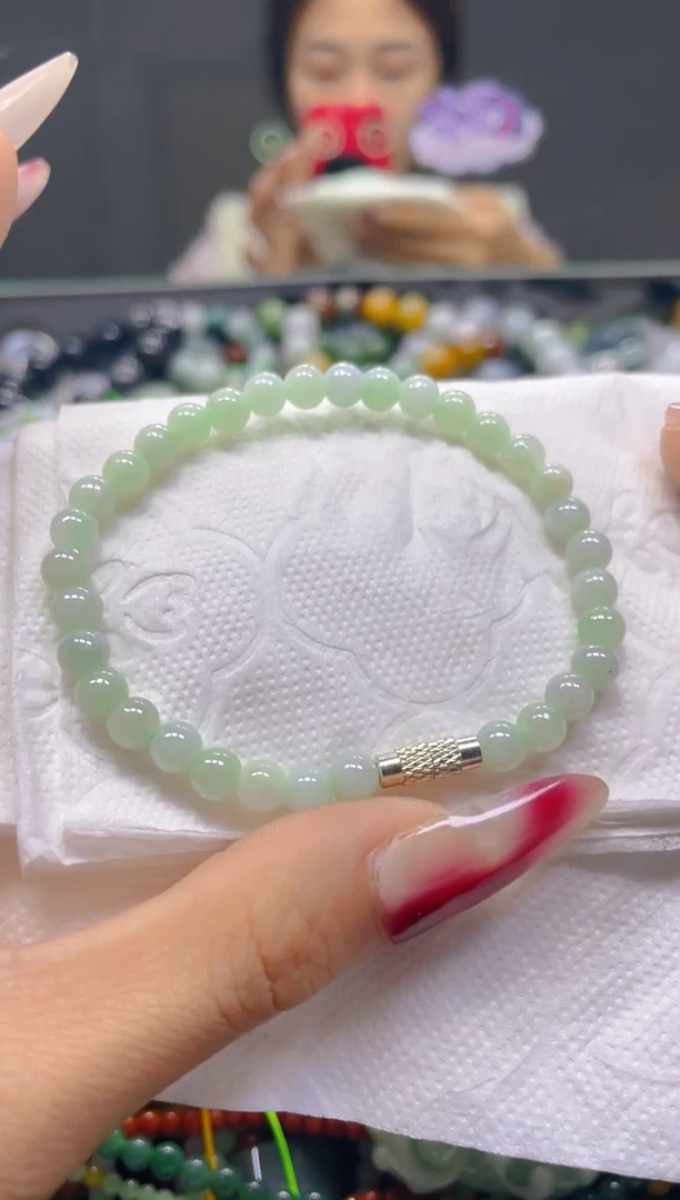 颈饰未镶嵌翡翠5MM/S/翡翠A货，一件也是批发价