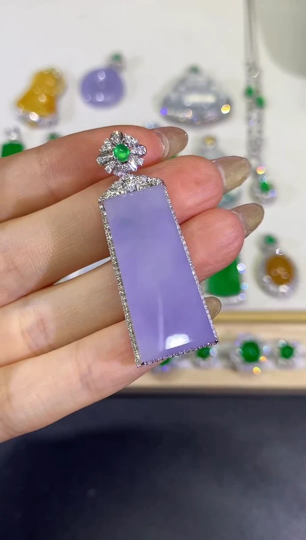 翡翠18K金镶嵌吊坠(不含链)团购60