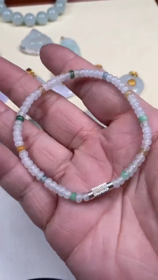 【闪购商品】翡翠颈饰未镶嵌翡翠